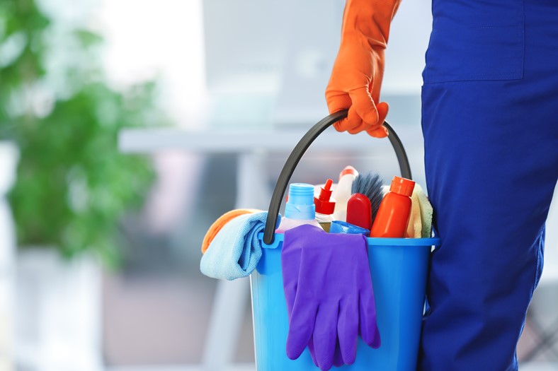 Four Spring Cleaning Tips for Seniors 